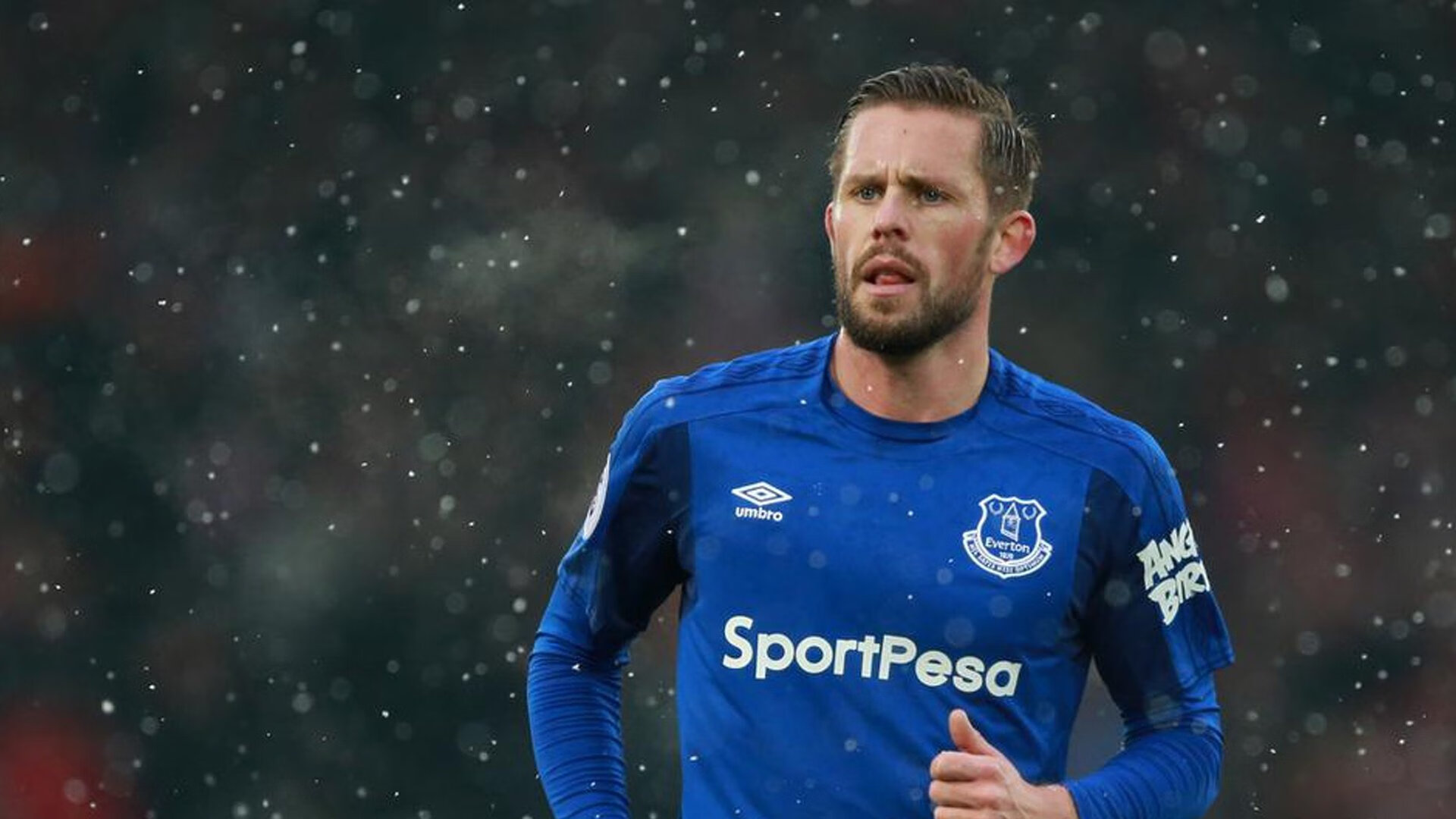 开云体育-俱乐部尝试线上球迷互动会提升远程粉丝参与感，足球线上活动